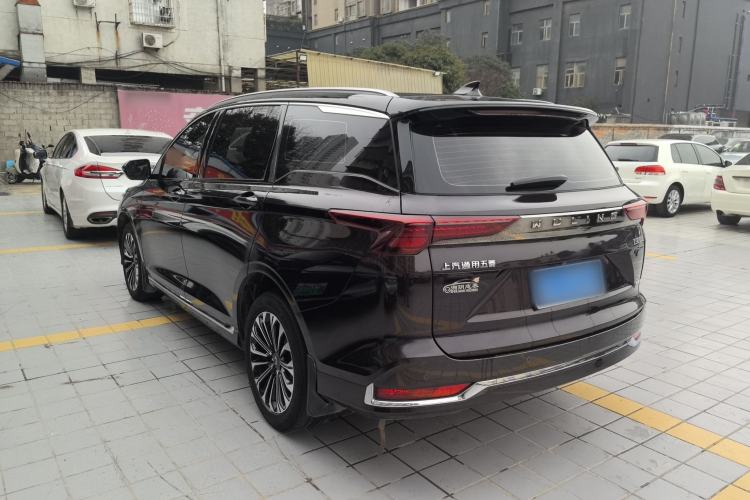 Used Wuling Victory 2023 2.0L DHT Luxury Edition

