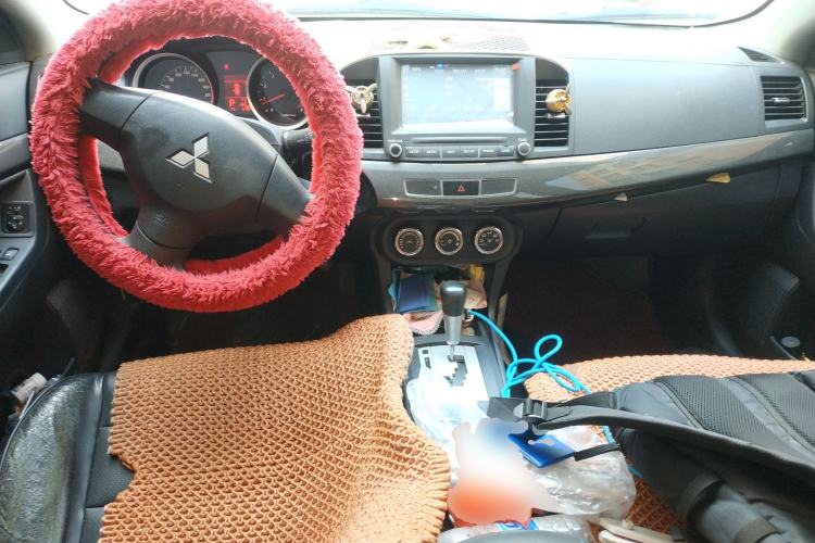 Used Mitsubishi Lancer EX 2014 Racing Edition 1.8L CVT Comfort Model Center Console