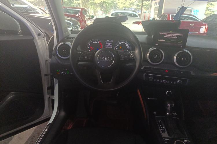 Used Audi Q2L 2022 35 TFSI Fashionable and Elegant Model
