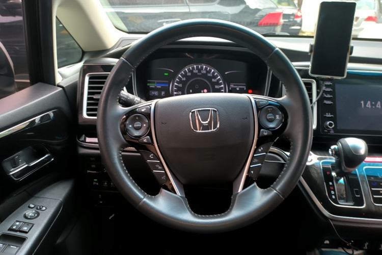 Used Honda Elysion 2019 2.0L Hybrid Luxury Edition