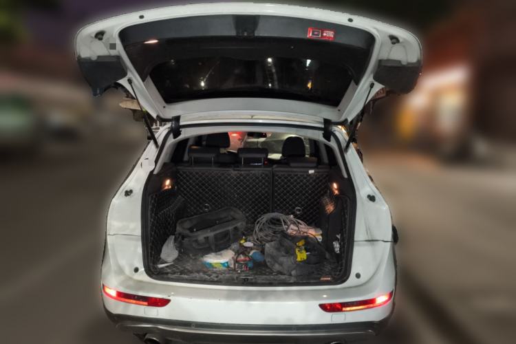 Used Audi Q5 2017 Plus 40 TFSI Comfort Model
