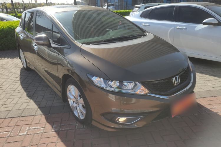 Used Honda Jade 2016 1.8L Automatic Comfort Elite Version 5 Seats Front Right 45 Deg