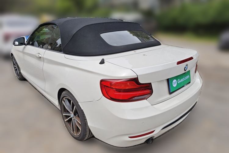 Used BMW 2 Series 2018 220i Convertible Coupe Sports Design Package