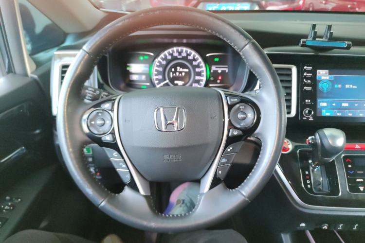 Used Honda Elysion 2019 2.0L Hybrid Luxury Edition