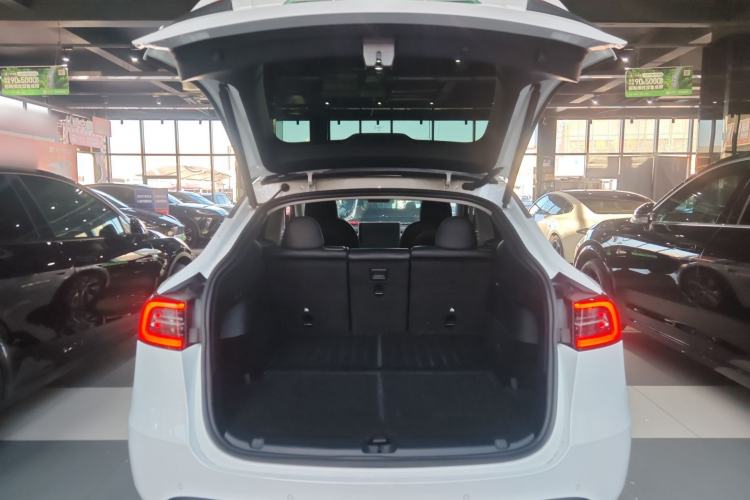 Used Tesla Model Y 2022 Rear-Wheel-Drive Version
