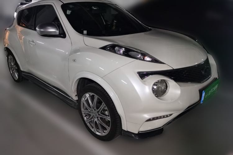 Used Infiniti ESQ 2014 1.6L Spontaneous Edition