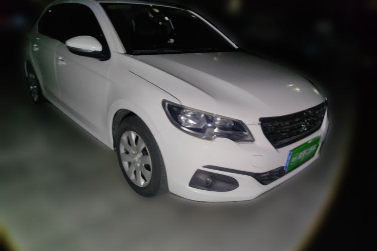 Used Peugeot 301 2018 1.6L Manual Comfort Edition Front Right 45 Deg