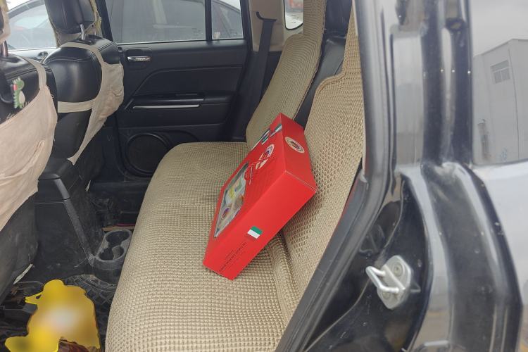 Used Jeep Compass 2012 2.0L two-wheel drive luxury version