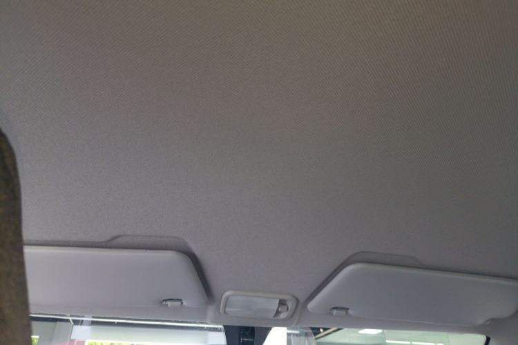 Used Wuling Hongguang MINIEV 2022 Macaron Premium Model – Lithium Iron Phosphate Headliner