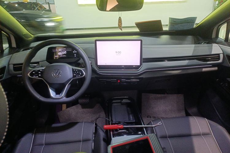 Used Volkswagen ID.4 X 2025 Smart Version Pure & Intelligent Enjoyment Edition