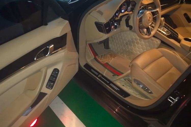 Used Porsche Panamera 2014 Panamera 4 3.0T Driver Seat