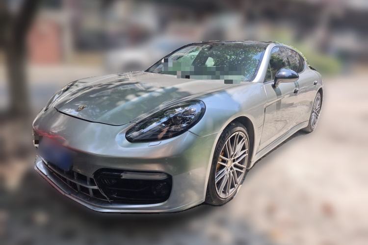 Used Porsche Panamera 2012 Porsche Panamera, 3.6L displacement, 4‑seat gasoline model