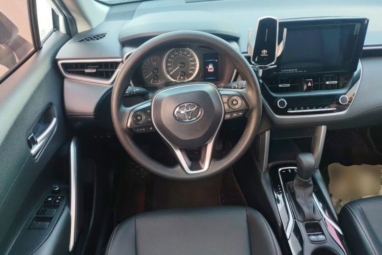 Used Toyota FRONTLANDER 2022 2.0L CVT Luxury Edition
