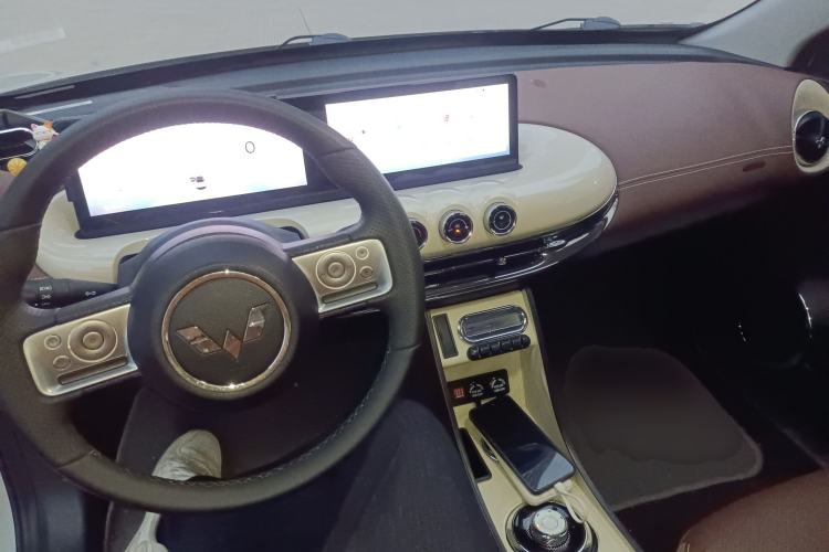 Used Wuling Bingo 2023 333 km Lingxi Connected Version