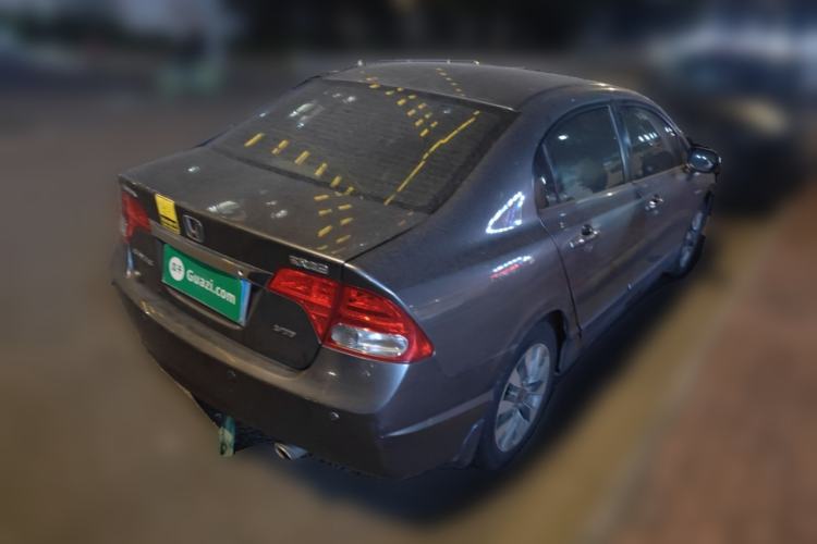 Used Honda Civic 2009 1.8L automatic luxury edition
