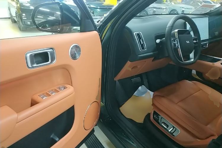 Used Li Auto L9 2025 Ultra Smart Refreshed Edition
