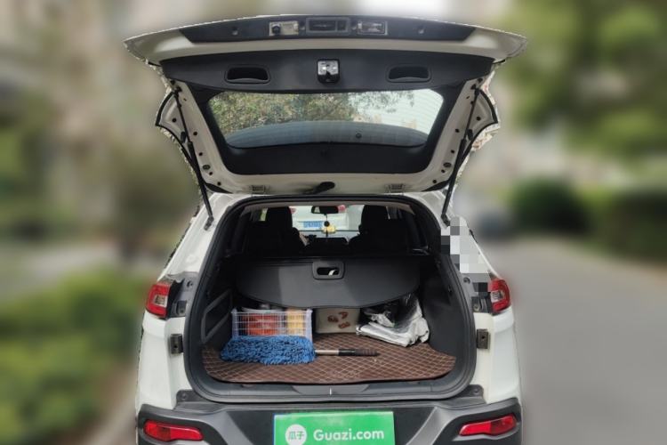 Used Jeep Cherokee 2016 2.4L Leading Edition Trunk