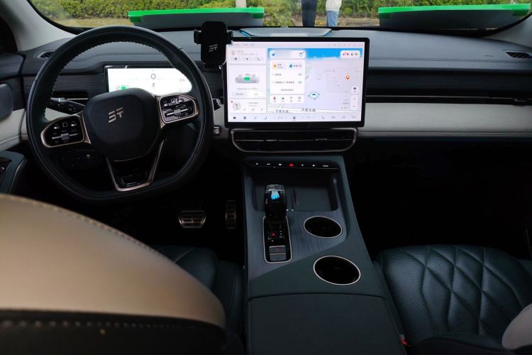 Used JETOUR Shanhai L9 2024 1.5TD 2DHT Pro 7-Seater