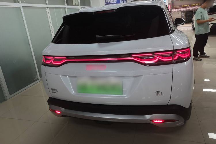 Used BYD Song L DM-i 2024 112 km Leading Edition