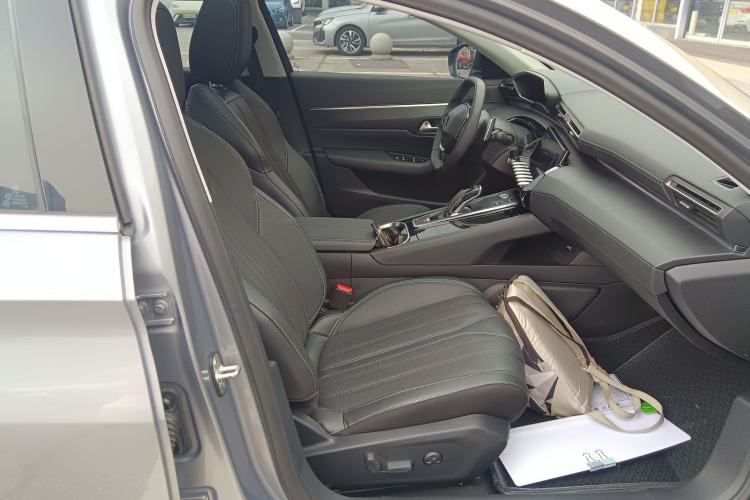 Used Peugeot 508 2023 508L 400THP Driving Flagship Edition Right Front Seat