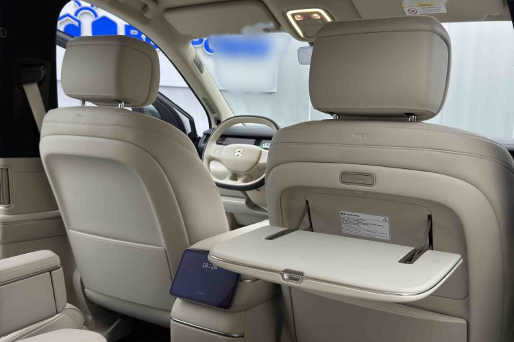 Used Nio ES8 2026 Model 6-seat Executive Luxury Edition
