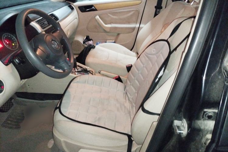 Used Volkswagen Bora 2012 1.6L Automatic Fashion Edition
