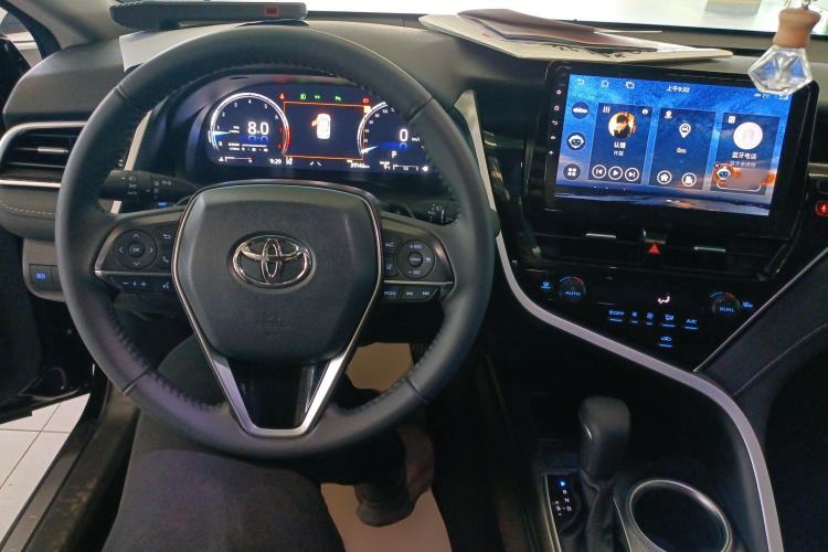 Used Toyota Camry 2022 2.5S Knight Edition
