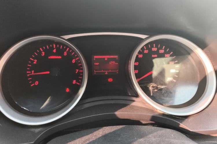 Used Wuling Hongguang 2019 1.5L S Standard Version China VI LAR