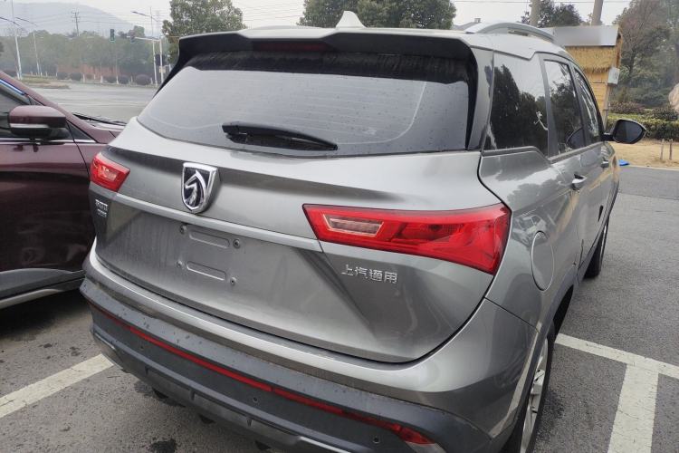 Used Baojun 530 2018 1.5T Manual Elite Version China V