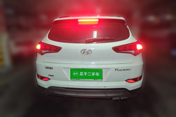 Used Hyundai Tucson 2015 1.6T Dual-Clutch Two-Wheel-Drive Smart Model Rear