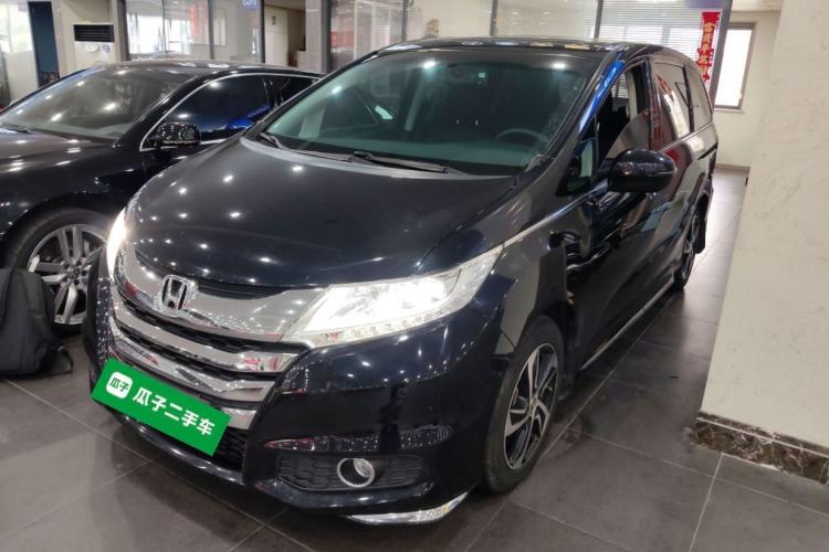 Used Honda Odyssey 2015 Updated 2.4L Smart Cool Version