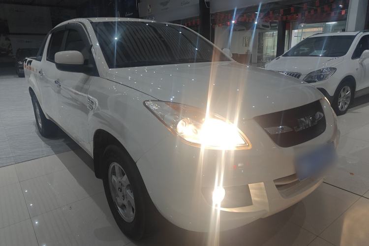 Used JMC Yuhu 7 2016 2.4T Two-Wheel Drive Luxury Edition JX4D24
