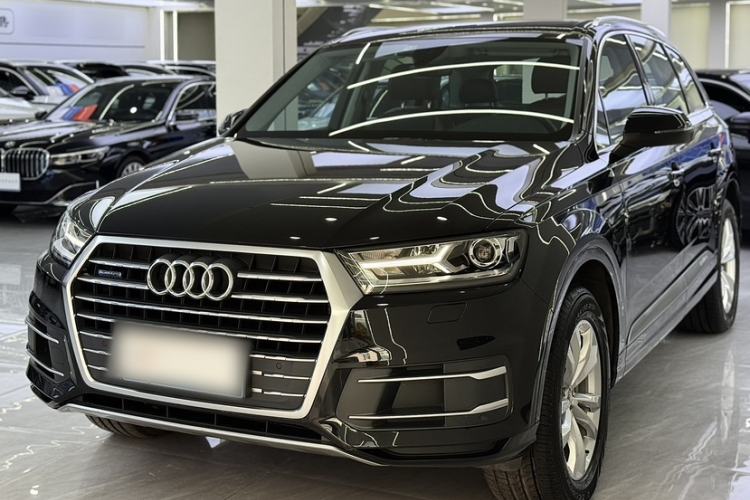 Used Audi Q7 2016 40 TFSI Comfort Model