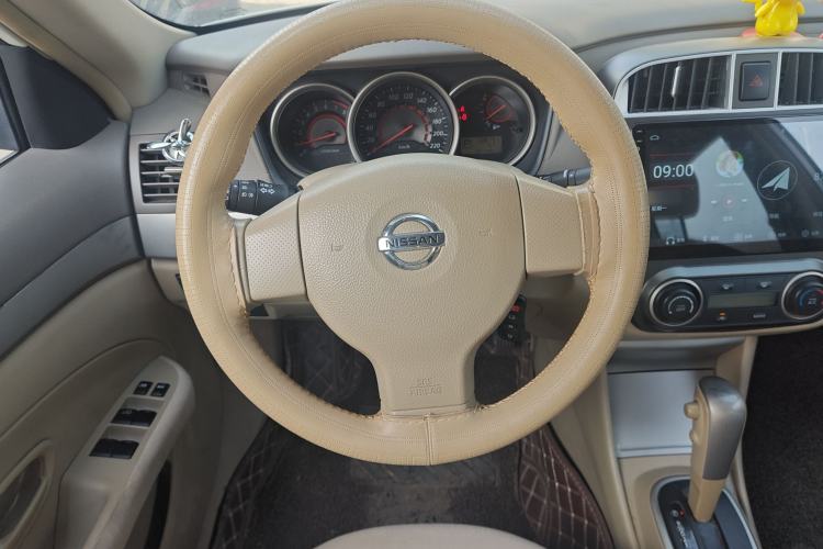 Used Nissan Sylphy 2012 Classic 1.6XE Automatic Comfort Edition Steering Wheel