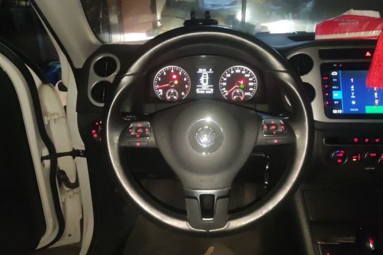 Used Volkswagen Tiguan 2017 300TSI Automatic Two-Wheel Drive Silk Road Comfort Edition
