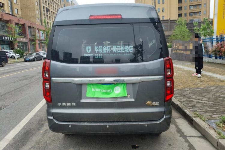 Used Jinbei Gold Hiace 2021 1.5L Passenger Van Travel Lion 6-Seater Rear