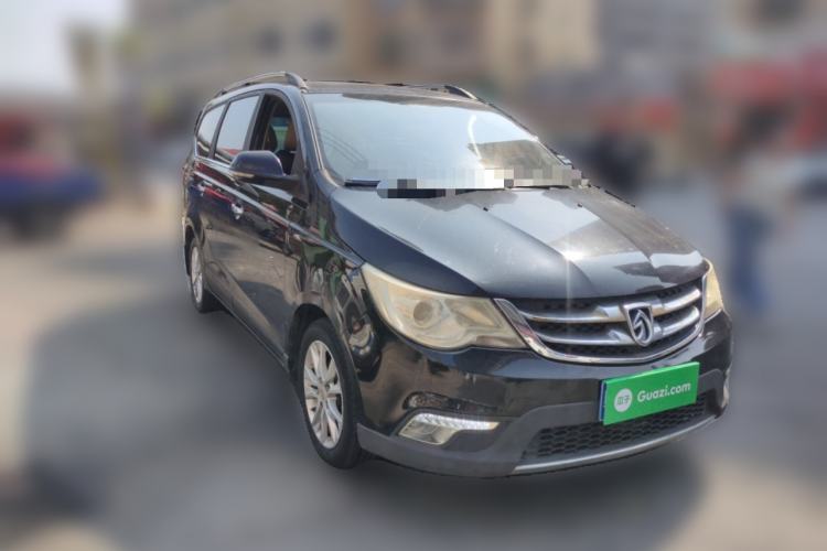Used Baojun 730 2014 1.5L Manual Luxury Navigation ESP Version 7 Seats
