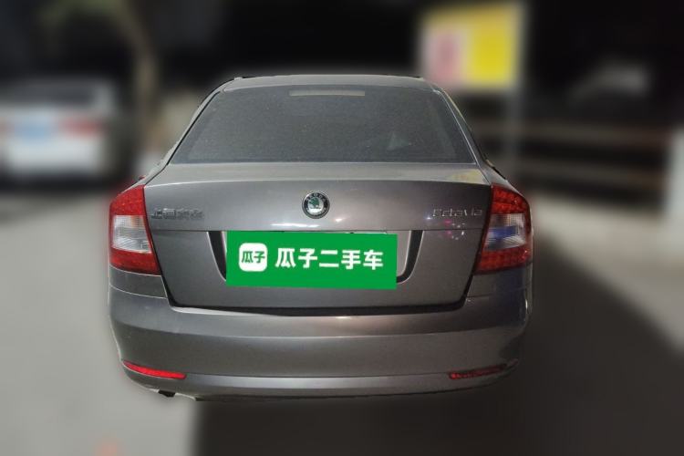 Used Skoda Octavia 2013 1.6L Automatic Yijie Edition Rear