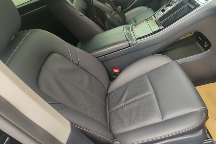 Used GAC Trumpchi M8 2021 Lingxiu Series 390T Deluxe Edition
