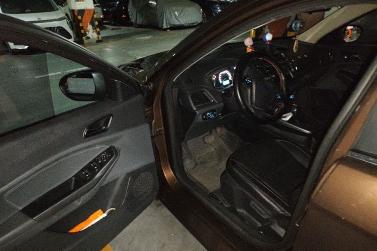 Used Ford Escort 2015 1.5L Automatic Fashion Model