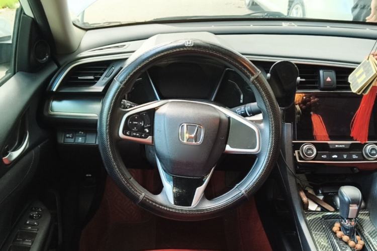 Used Honda Civic 2016 220TURBO CVT Luxury Edition