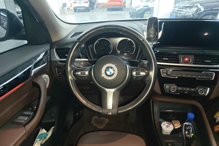 Used BMW X1 2022 sDrive25Li Leading Model
