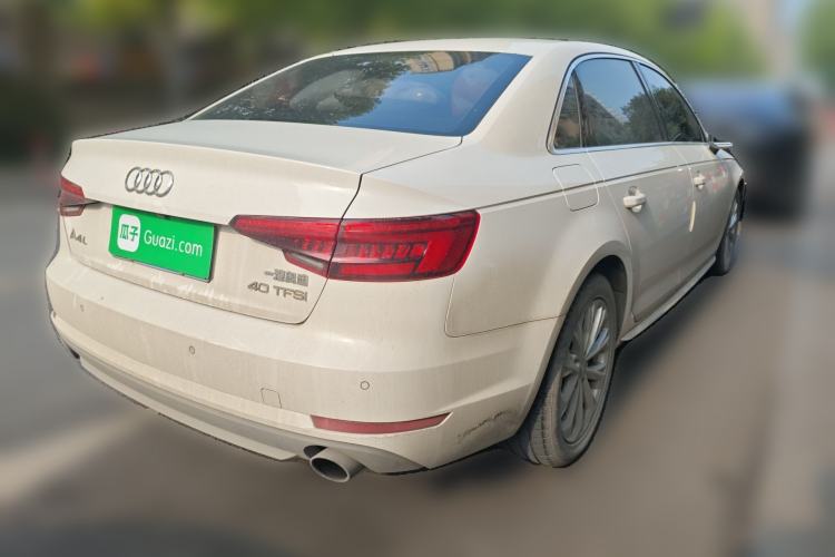 Used Audi A4L 2017 Plus 40 TFSI Ambition Model
