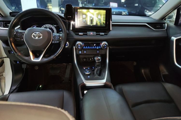 Used Toyota RAV4 2020 Dual-Engine 2.5L E-CVT 4x4 Elite PLUS Edition
