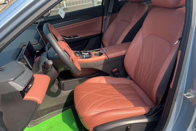 Used Geely Galaxy L6 2025 EM-i 140km Starship Edition
