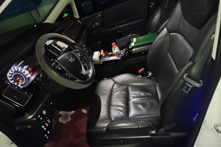 Used Honda Elysion 2016 2.4L Supreme Edition