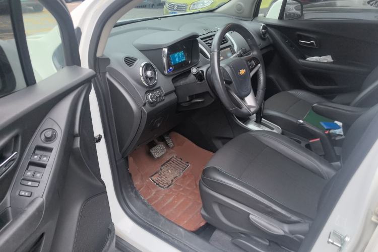 Used Chevrolet Trax 2014 1.4T Automatic Two-Wheel Drive Luxury Model Driver Seat