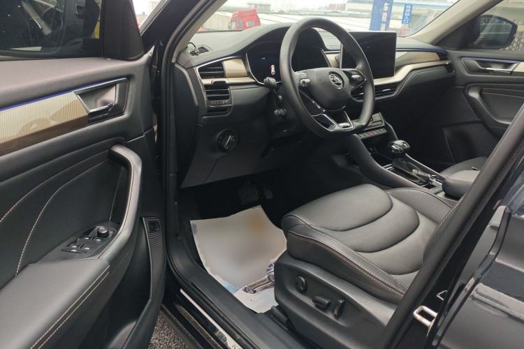 Used Skoda Kodiaq 2023 TSI330 5-Seater Two-Wheel-Drive Luxury Edition