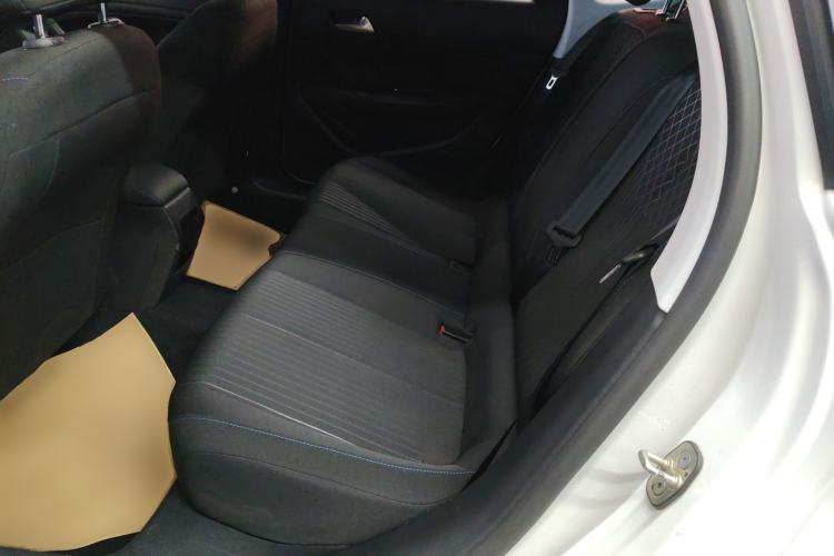 Used Peugeot 308 2016 1.6L Automatic Fashion Edition
