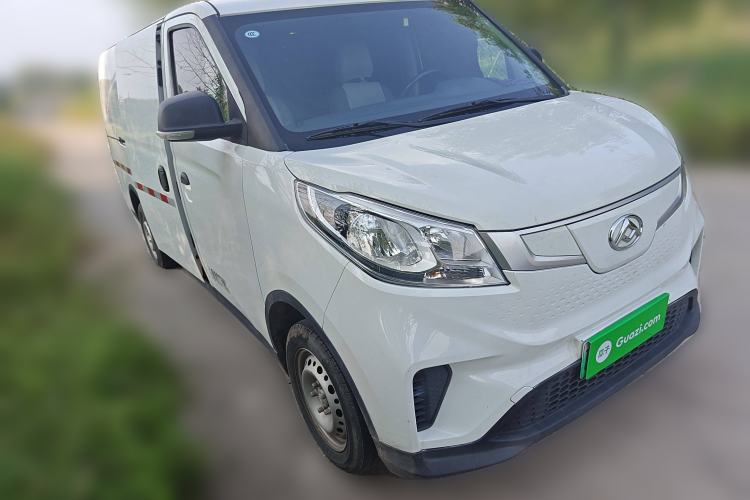 Used SAIC MAXUS EV30 2023 Pure-Electric Smart Logistics Expert with Long Wheelbase Guoxuan
